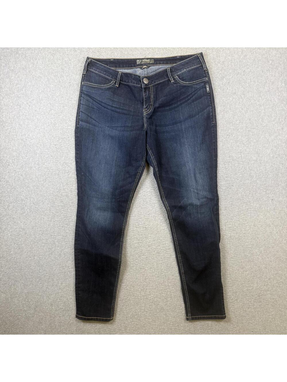 Silver Jeans Women's Size 18 Length 31" Suki Jeggings Jeans Blue